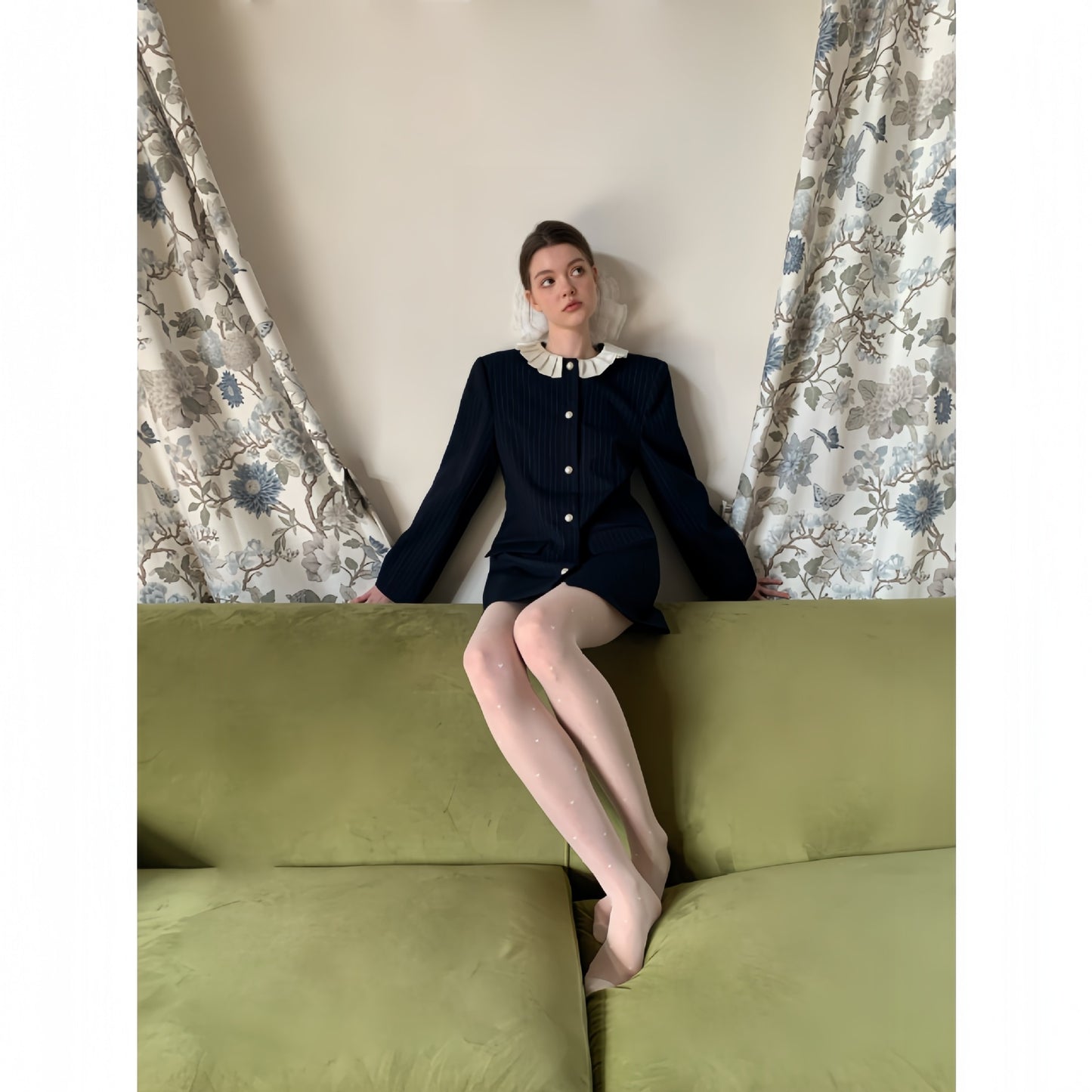 Baby collar suit jacket